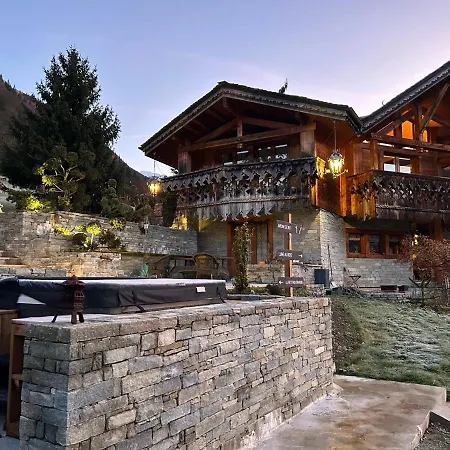Jardin Secret - Propriétés Mont Lodge