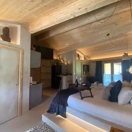 Micro-lodge, Jardin Secret Lodge Montriond